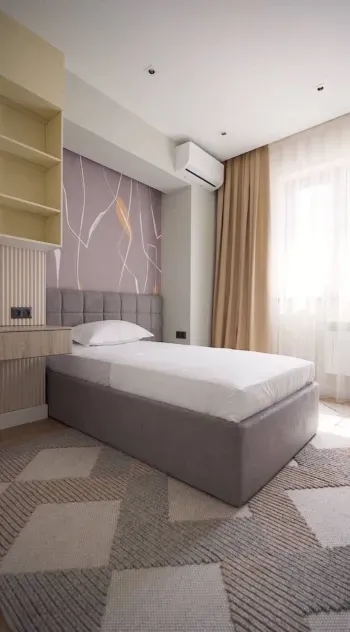 77 м², 3-комн. квартира, 2/10-3