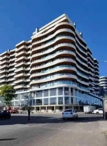 90 м², 3-комн. квартира, 5/10-0