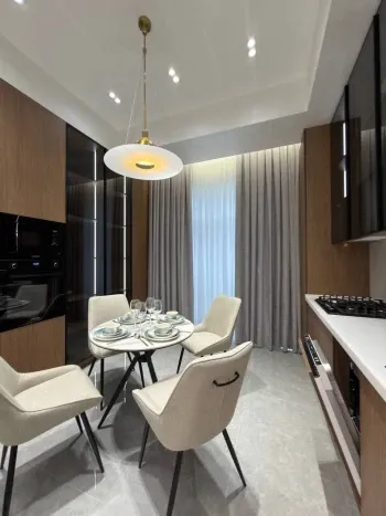 83 м², 3-комн. квартира, 8/10-2