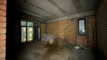 220 м², многокомнатная квартира, 7/8-1