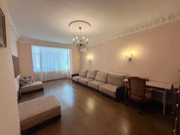 202 m², ko'p xonali kvartira, 4/5-1