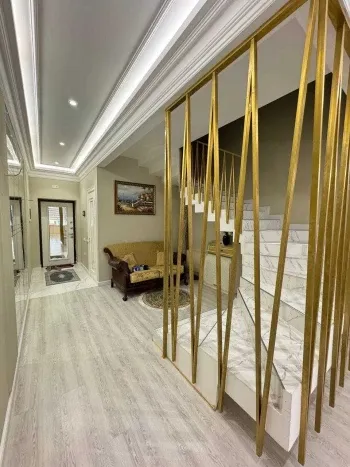 192 м², 5-комн. квартира, 9/9-2