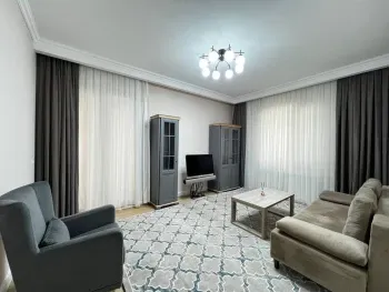 70 м², 2-комн. квартира, 2/10-0