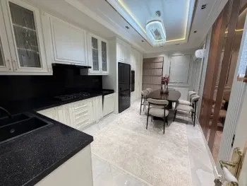 110 м², 3-комн. квартира, 4/10-3