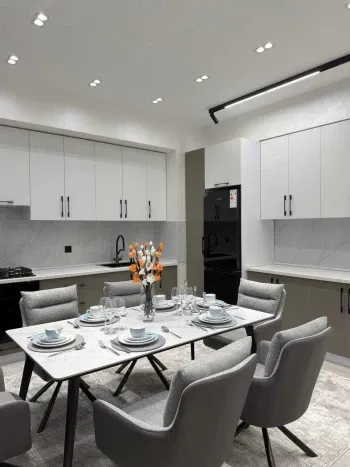 114 m², 4-xonali kvartira, 10/14-2