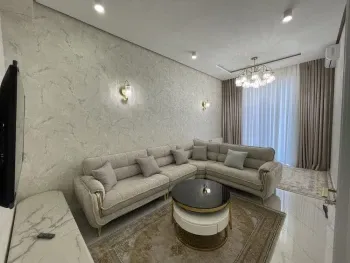 70 м², 2-комн. квартира, 4/8-1