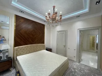 175 m², 5-xonali kvartira, 7/8-0