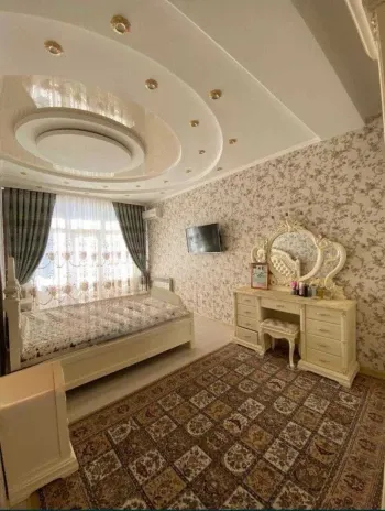 132 m², 4-xonali kvartira, 5/6-2