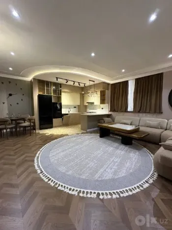 151 м², 5-комн. квартира, 10/11-0