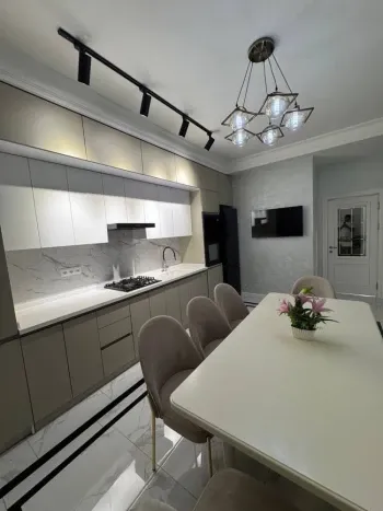 104 м², 3-комн. квартира, 3/6-2