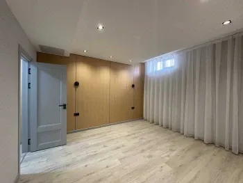 100 м², 3-комн. квартира, 1/9-3