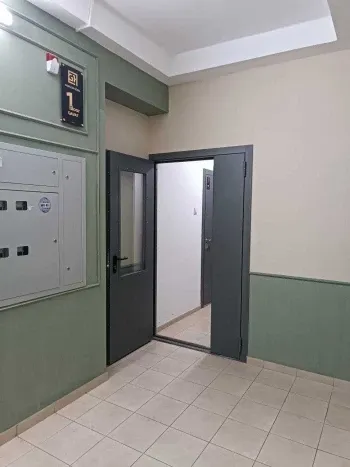 40 м², 2-комн. квартира, 1/9-2