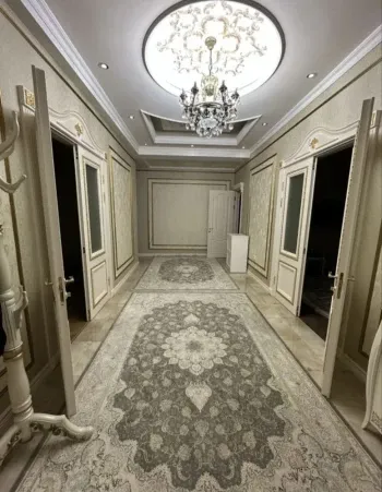 135 м², 3-комн. квартира, 3/9-0