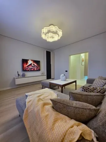 65 м², 2-комн. квартира, 6/10-2