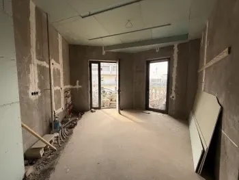 170 м², 5-комн. квартира, 8/11-3