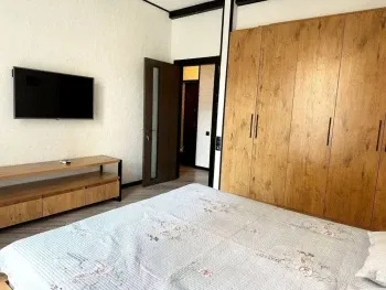 71 м², 2-комн. квартира, 2/10-3