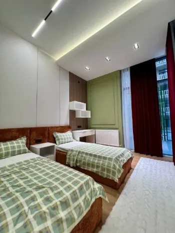 84 м², 3-комн. квартира, 1/8-3