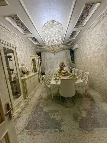 220 м², многокомнатная квартира, 1/5-2