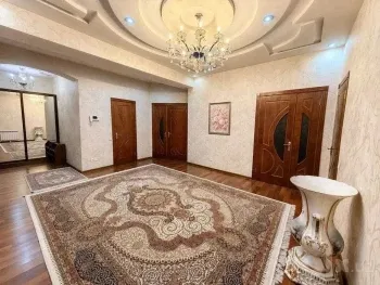 160 м², 3-комн. квартира, 9/9-1