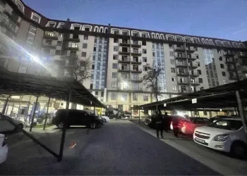 144 м², 4-комн. квартира, 8/9-0
