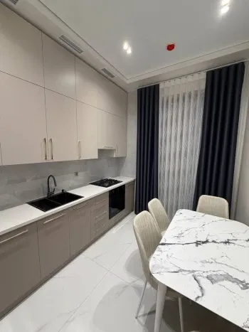 65 м², 2-комн. квартира, 3/15-2