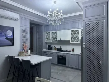 190 м², 4-комн. квартира, 8/9-3