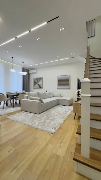 110 м², 4-комн. квартира, 10/10-1