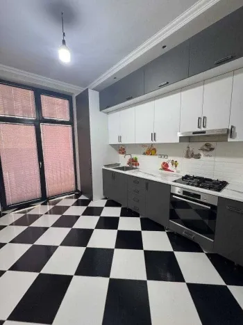 78 м², 3-комн. квартира, 4/10-2