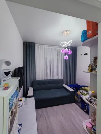 33 м², 2-комн. квартира, 8/9-1