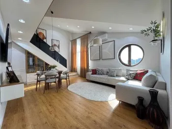 85 м², 4-комн. квартира, 10/10-1