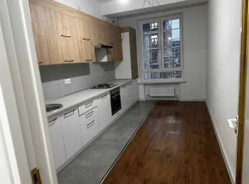 92 m², 3-xonali kvartira, 7/8-1