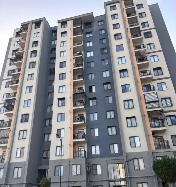 81 м², 4-комн. квартира, 4/13-0