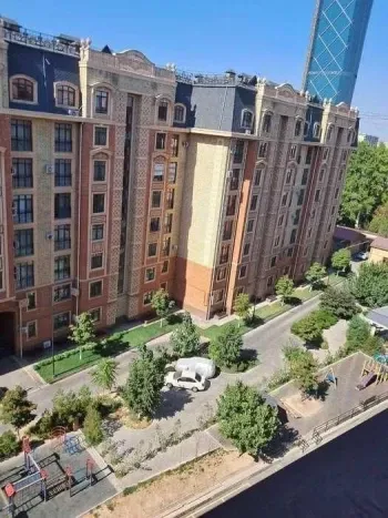 70 м², 3-комн. квартира, 8/8-0