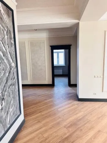 187 м², 5-комн. квартира, 6/6-2