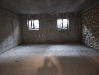 231 м², многокомнатная квартира, 1/9-3