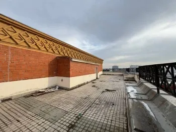 215 м², 3-комн. квартира, 9/9-3