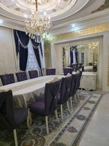 130 м², 4-комн. квартира, 1/6-3