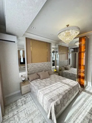 250 м², 5-комн. квартира, 9/9-3