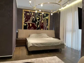 303 м², 5-комн. квартира, 12/13-3