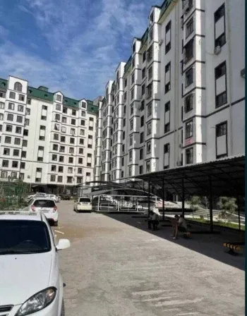 100 m², 3-xonali kvartira, 9/10-0