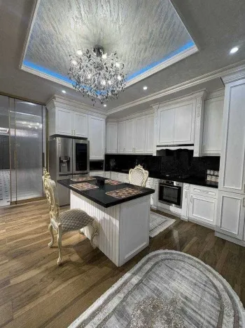160 м², 4-комн. квартира, 7/10-1