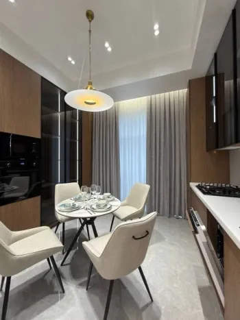 83 м², 3-комн. квартира, 8/10-3