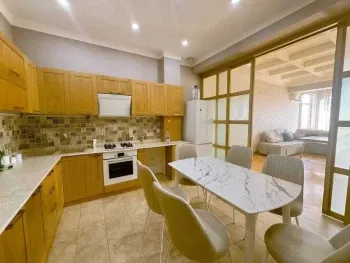 128 м², 4-комн. квартира, 6/8-2