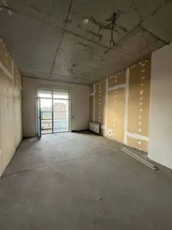 83 m², 3-xonali kvartira, 7/16-3