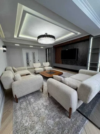 150 м², 3-комн. квартира, 8/8-0