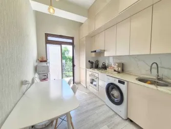 85 м², 3-комн. квартира, 3/7-1
