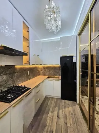 75 м², 3-комн. квартира, 6/9-3