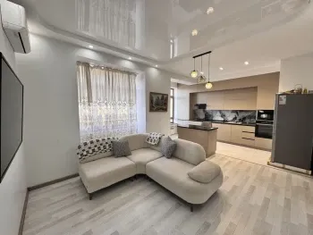 170 м², 4-комн. квартира, 8/9-0