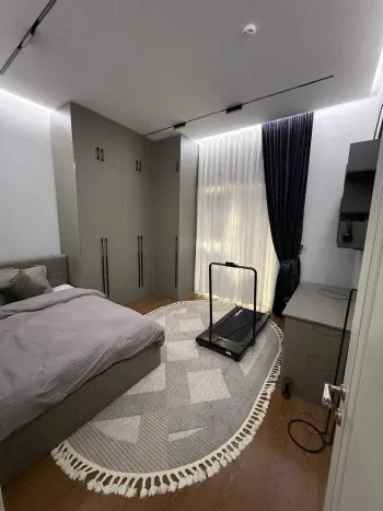 210 м², многокомнатная квартира, 1/9-3