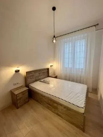 100 м², 4-комн. квартира, 1/8-2